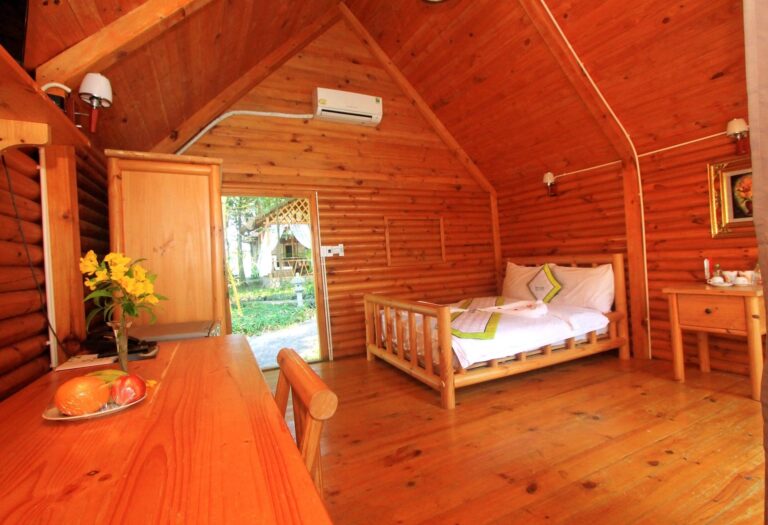 phong-deluxe-lake-view-9